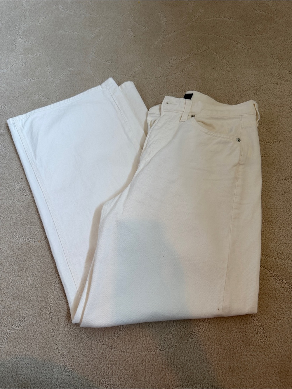 Gap women’s Off White High-Rise wide leg Jeans